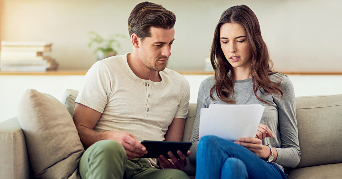 Couple buying medicine online