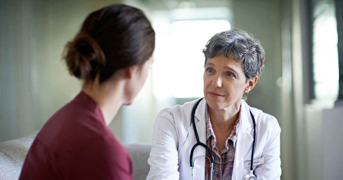 lady with endometriosis diagnosis and her obgyn