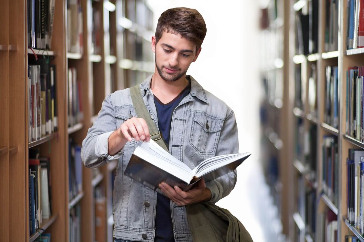 College freshman prepared to manage health care
