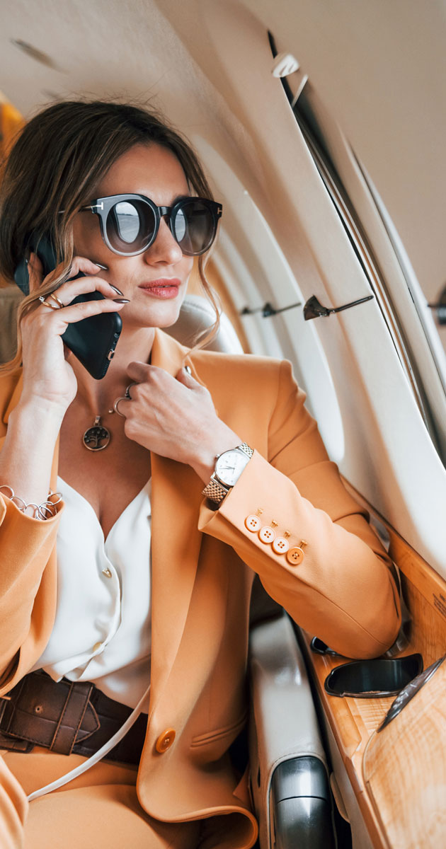 high net worth American lady travelling abroad